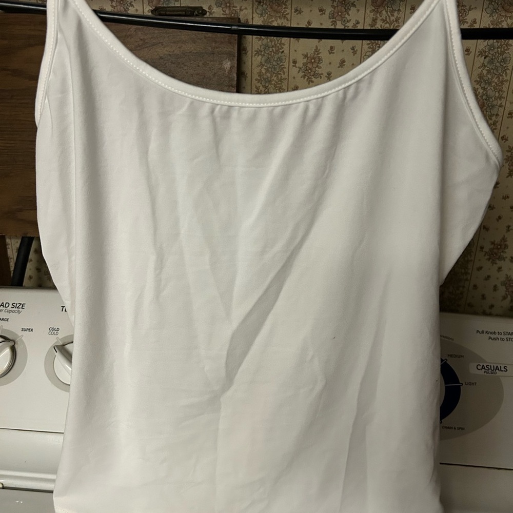 SHEIN Classic White Tank Top